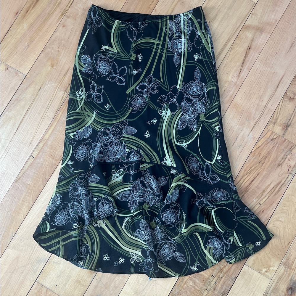 Vintage 2000s Black Floral Ruffle-Hem Skirt - Mandy Evans